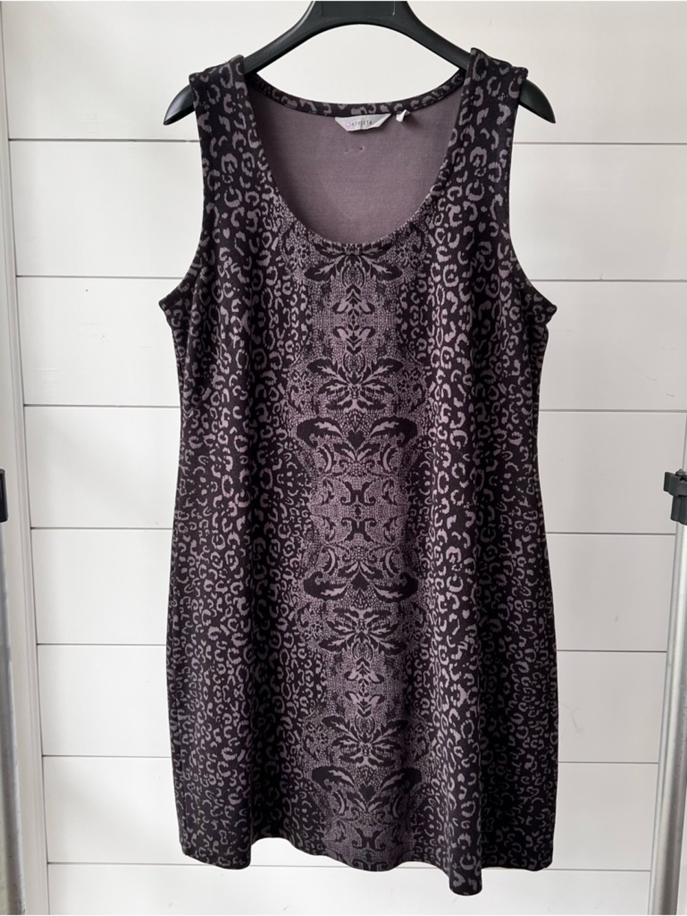 Black Gray Sleeveless Shift Dress